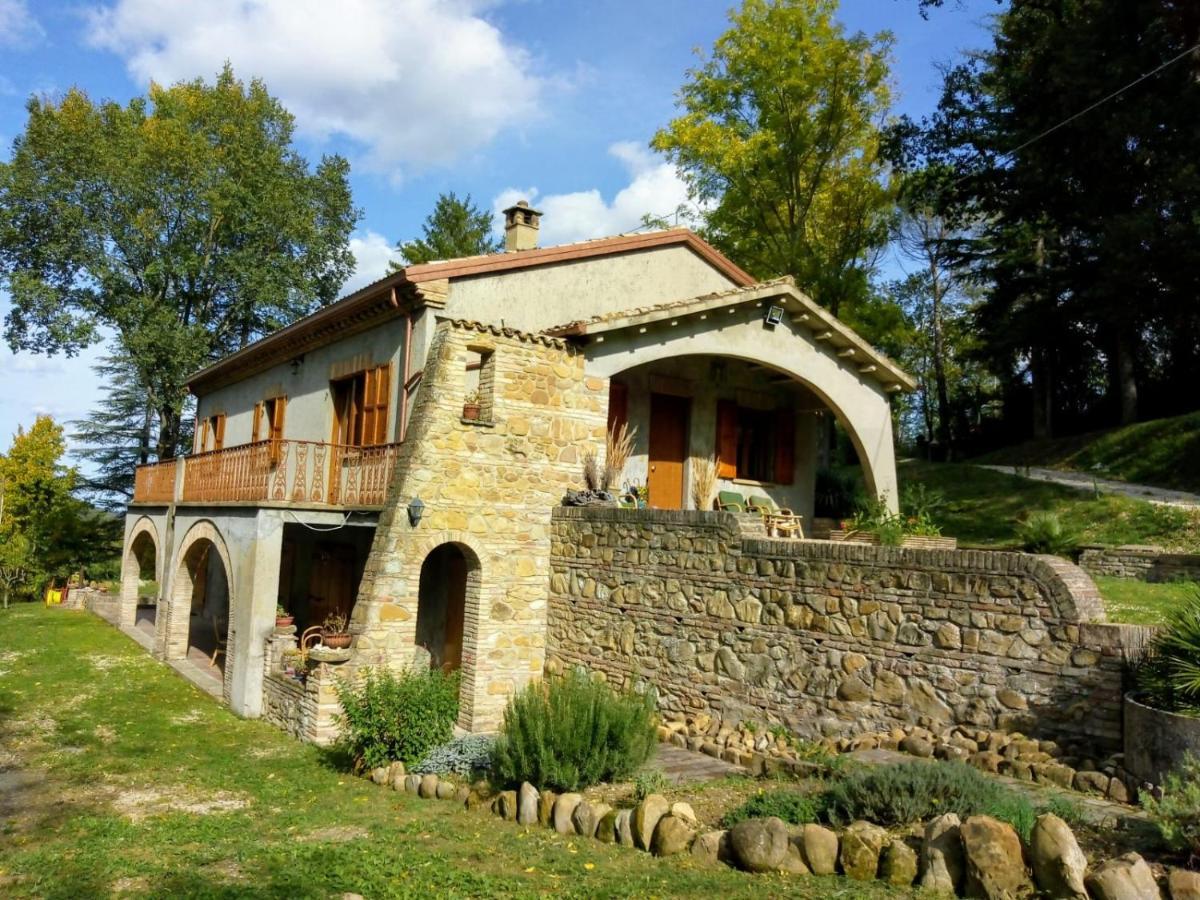 Ferienwohnung Casale La Pineta Mombaroccio Exterior foto